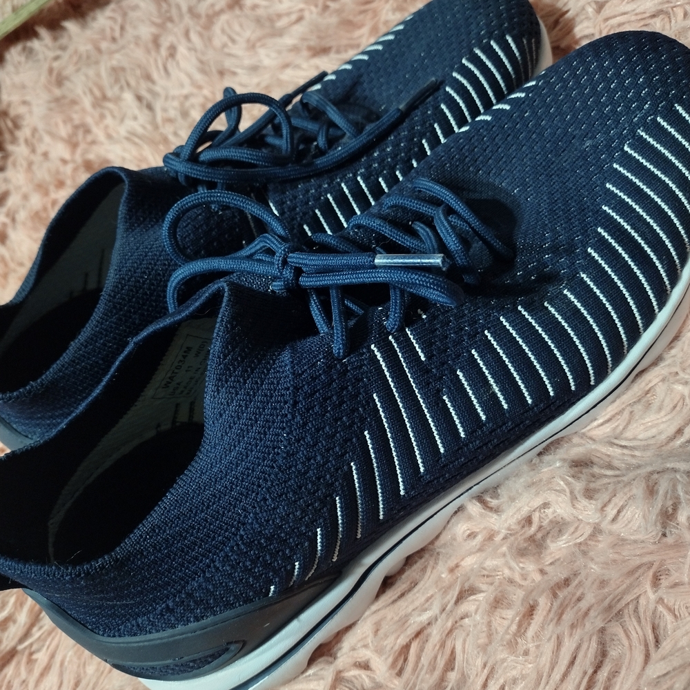PROPET  Woman's SZ 11 W NavyTravel Lace Stretch Shoes/ See Pics Info